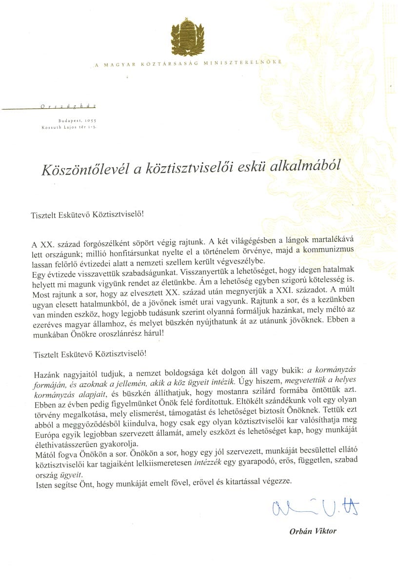 2000 körül. Miniszterelnöki köszöntő levél köztisztviselői eskü alkalmából (Orbán Viktor aláírása nyomtatott!)